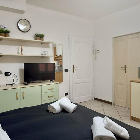 Roncati 7 Center Town Studio Apartments Bellagio Exterior foto