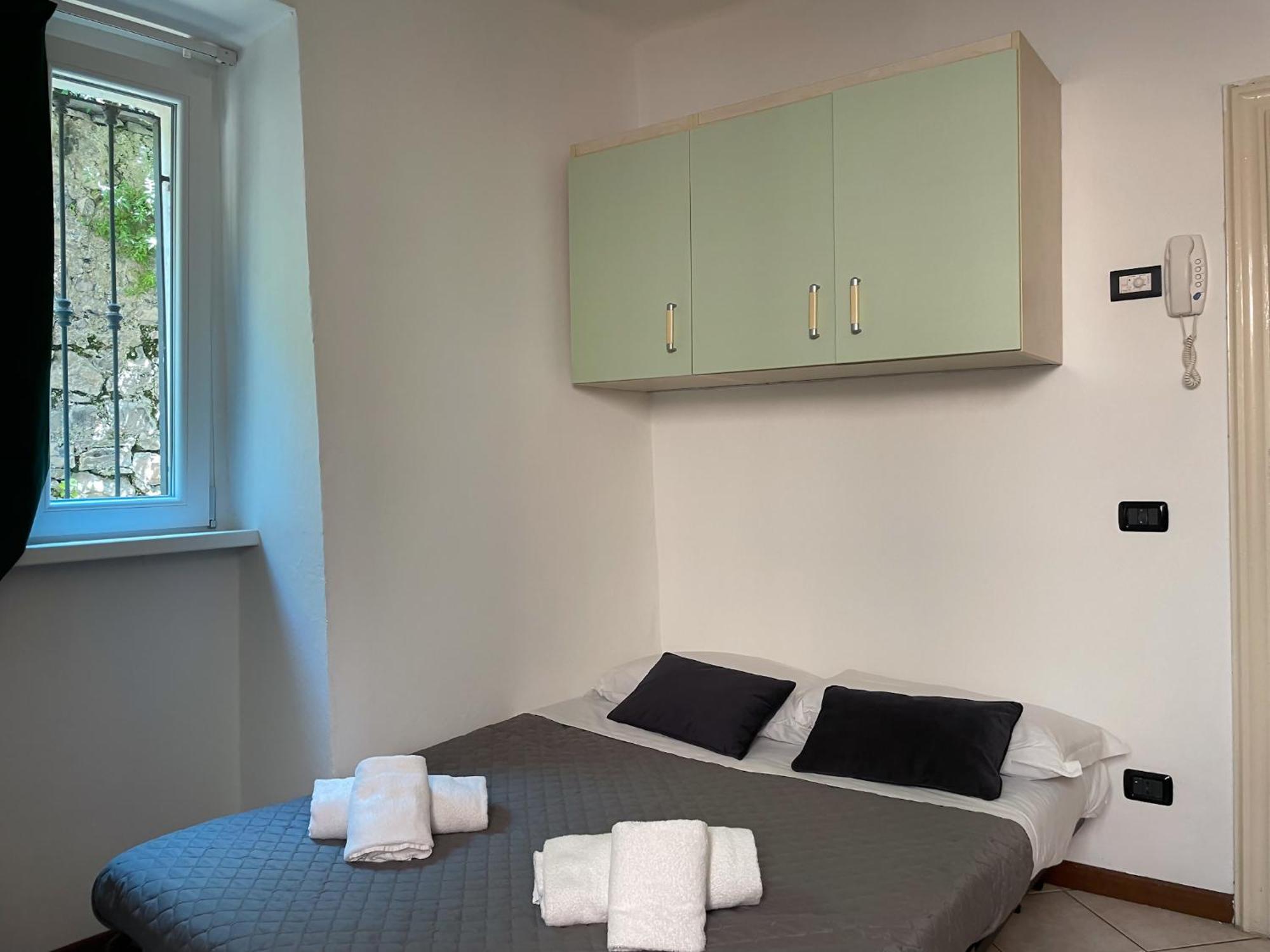 Roncati 7 Center Town Studio Apartments Bellagio Exterior foto